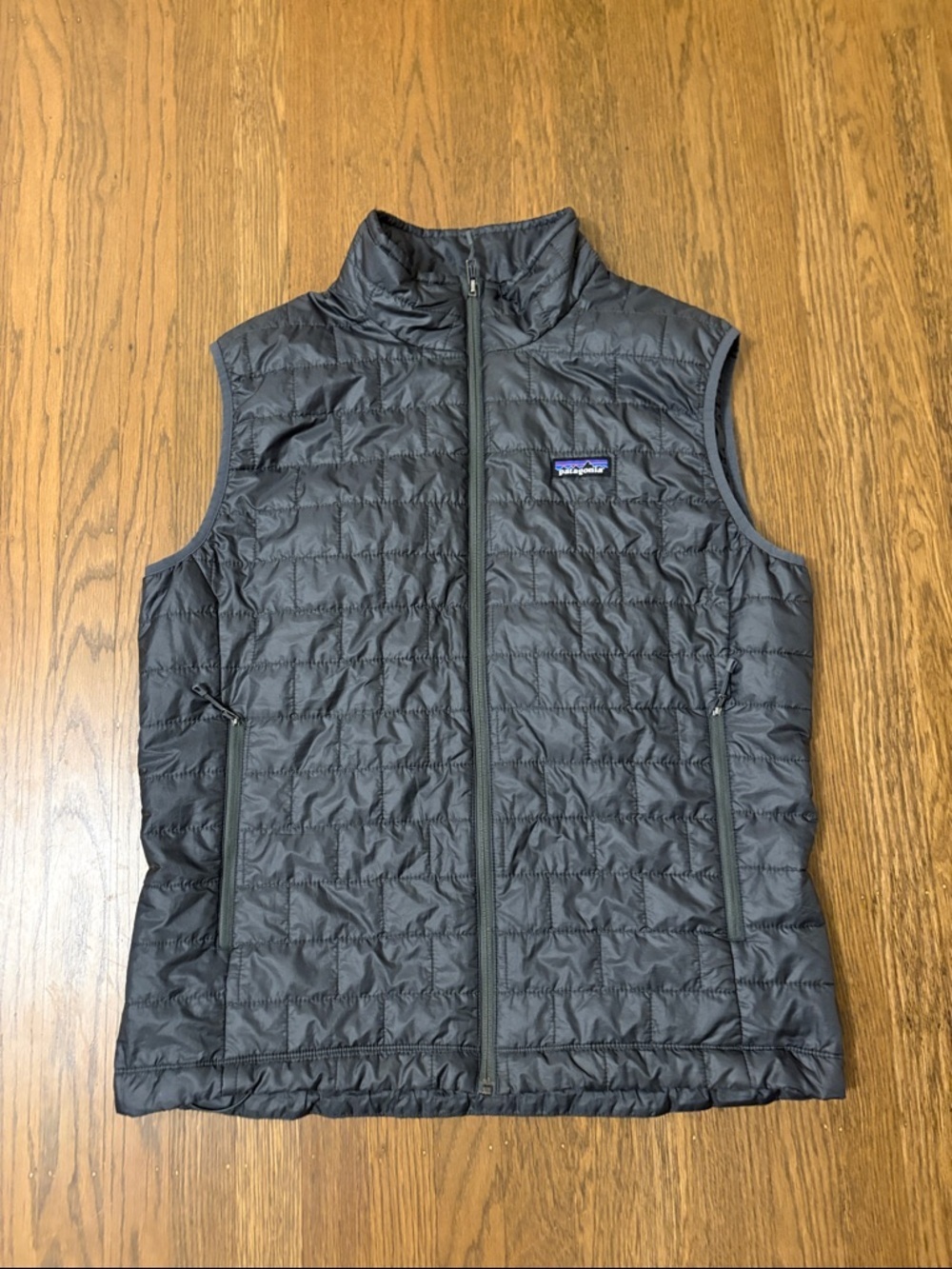 Patagonia men’s nano puff vest size large